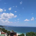 Golden Sands Rentals Apartments Apartment