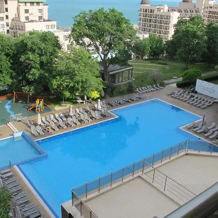 Golden Sands Rentals Apartments Apartment *