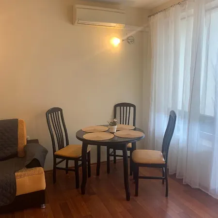 Golden Sands Rentals Apartments * Goudstrand