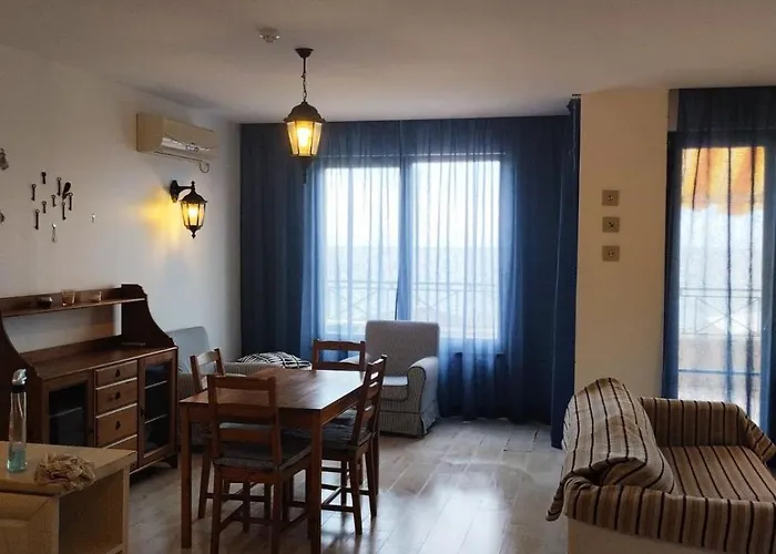 Golden Sands Rentals Apartments Apartment *